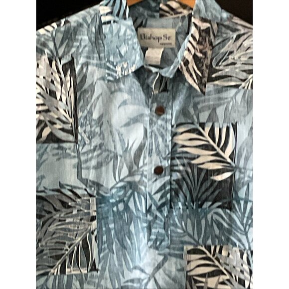 Bishop Street Hawaiian Shirt Men 2XL Blue White Floral Button Up Pullover Pocket - Picture 5 of 6